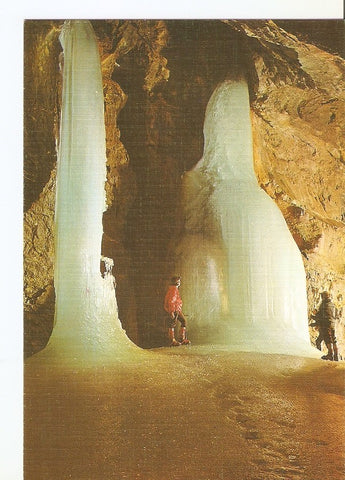 Postal 024696 : Gruta helada de Casteret parque Nacional de Ordesa