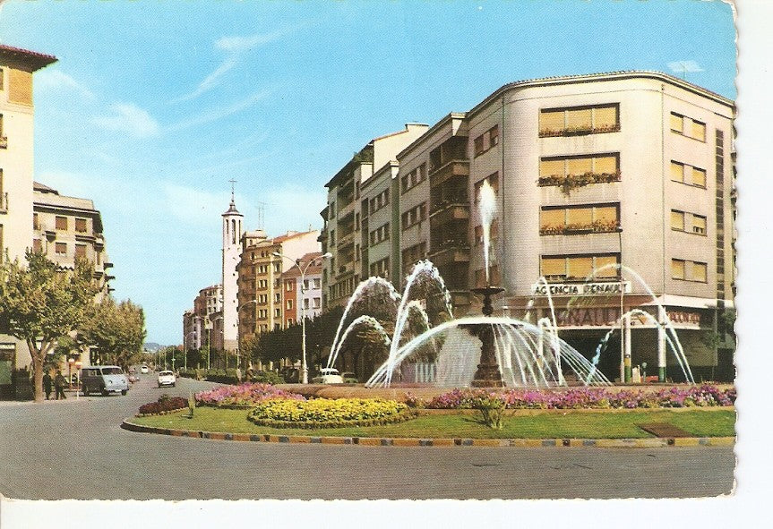 Postal 024797 : Avenida del General Franco. Pamplona