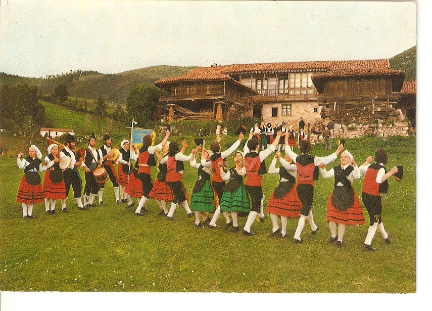 Postal 025145 : Grupo Folklorico Los Urogallos. Asturias
