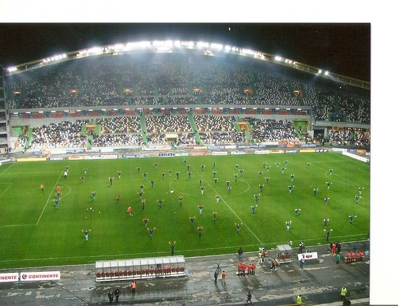 Foto Futbol 025423 : Estadio de futbol aleman ?