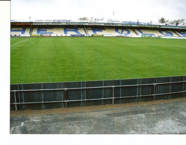 Foto Futbol 025453 : Estadio de futbol Herfolge ?