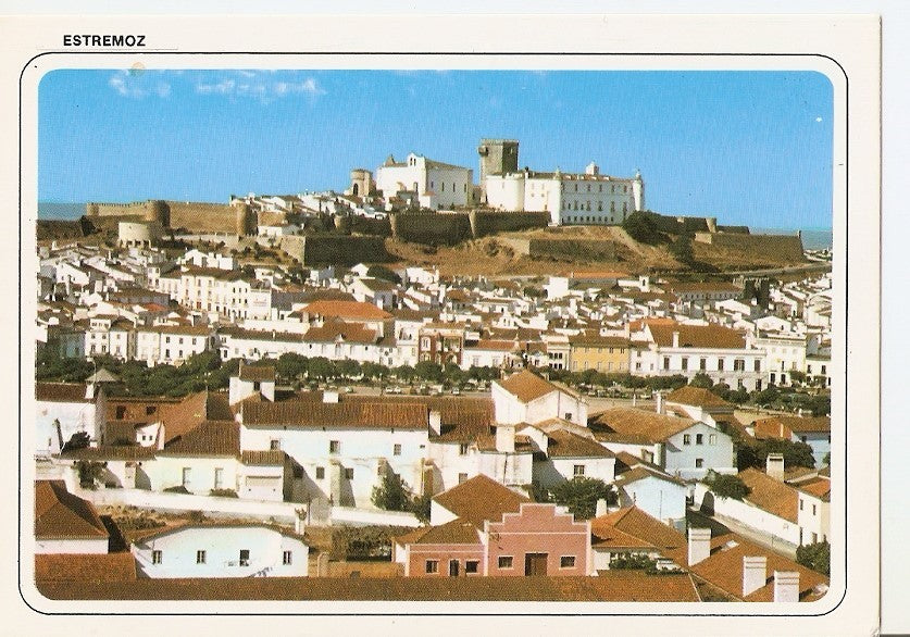 Postal 025571 : Aspecto de citade. Estremoz - Portugal