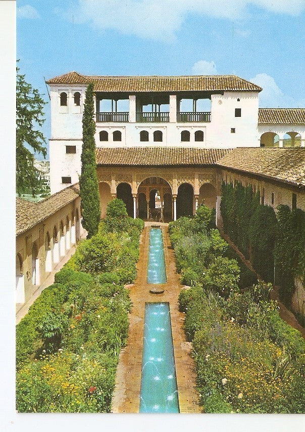 Postal 025625 : Generalife. Patio de la Acequia desde el Portico Sur. Granada