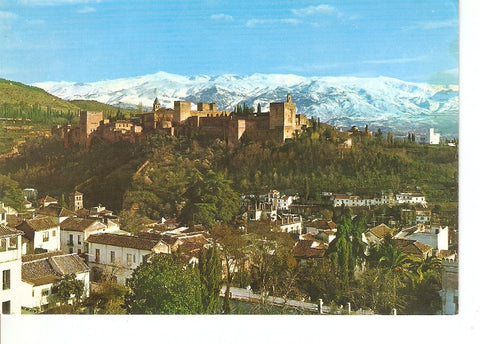 Postal 025688 : Vista panoramica de la Alhambra con la Sierra Nevada al fondo