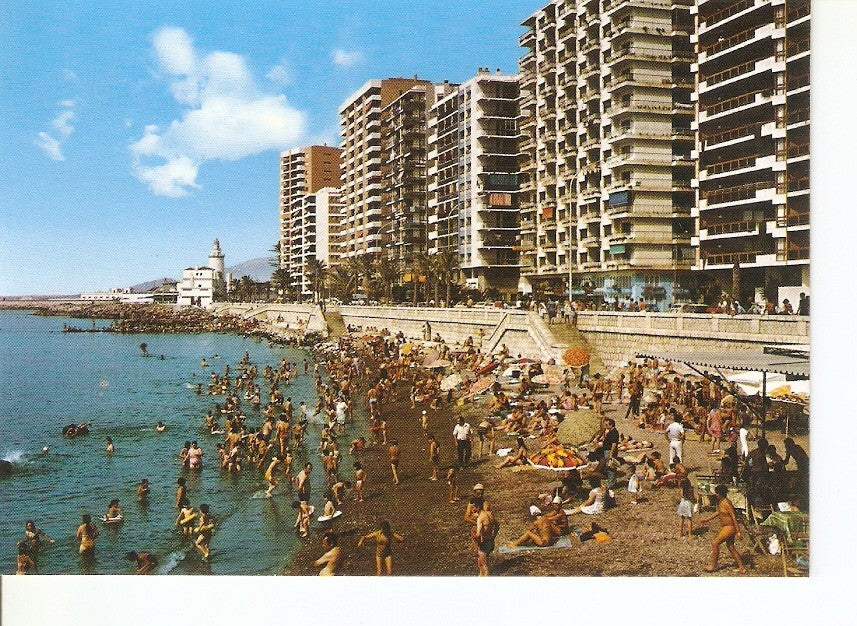 Postal 025872 : Playas de La Malagueta. Malaga