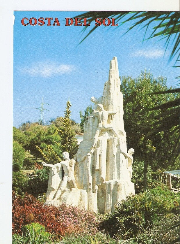 Postal 025900 : Monumento a los descubridores de la Cueva. Nerja (Malaga)