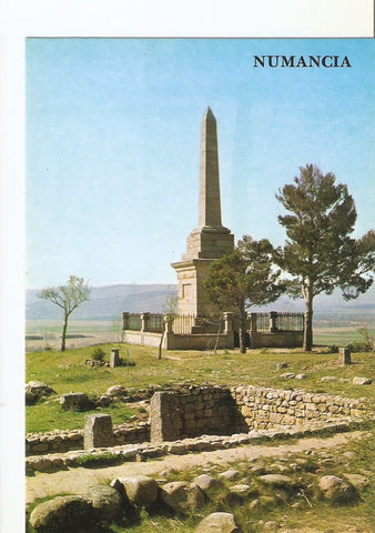 Postal 026108 : Obelisco y ruinas. Numancia (Soria)