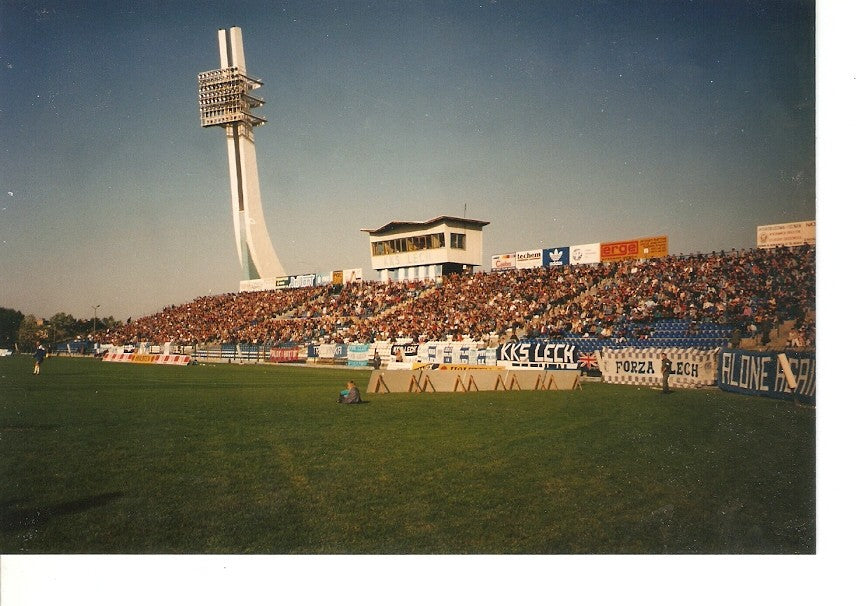 Foto Futbol 026282 : estadio de futbol. Poznan