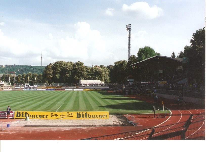 Foto Futbol 026319 : Estadio de futbol. Trier