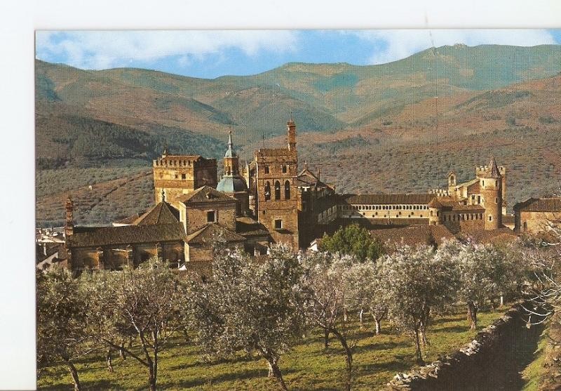 Postal 028021 : Guadalupe. Vista parcial del Monasterio