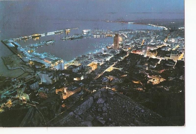 Postal 026857 : Alicante, vista nocturna