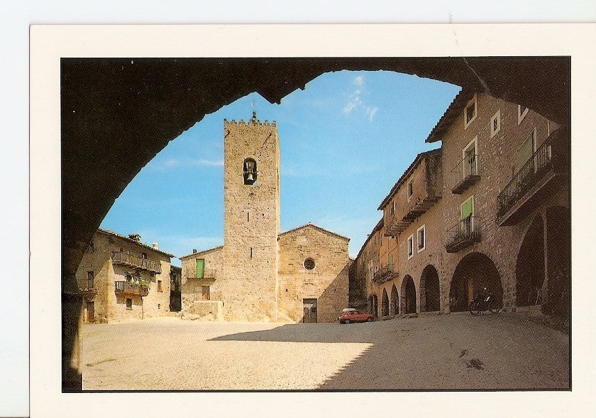 Postal 029436 : Parc Natural - Zona Volcanica de la Garrotxa Detalle plaza - Monumento de Interes Historico-Artistico siglo XIII