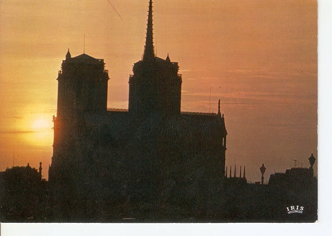 Postal 029497 : Paris Crepuscule sur Notre-Dame