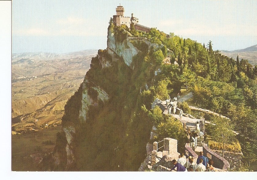Postal 029692 : Repubblica de San Marino. Seconda Torre e Panorama
