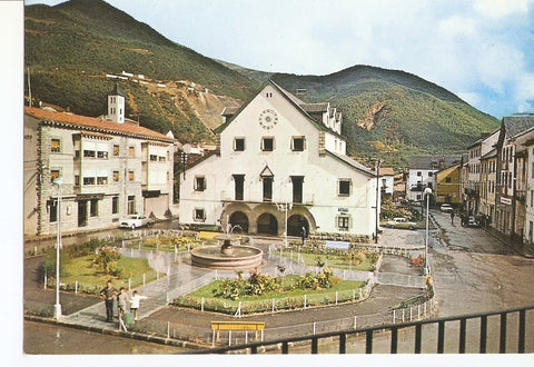 Postal 029987 : Pirineo Aragones. Biescas (Huesca). En la ruta al valle de Tena y a Ordesa