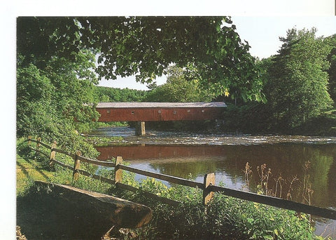 Postal 031714 : The Historic covered bridge at West Cornwall The Housatonic River amidst the Berkshire Hills