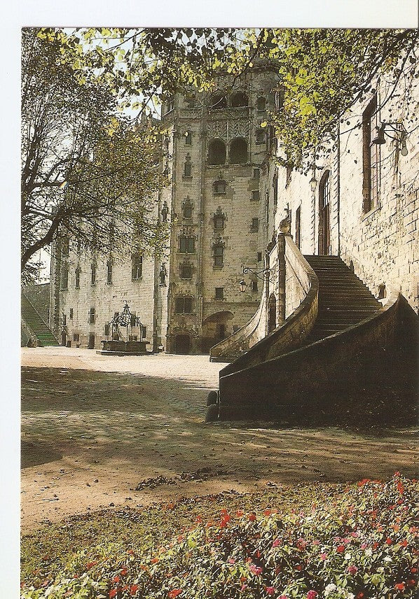 Postal 030296 : Nantes (Loire Atlantique) Le château des Ducs de Bretagne. La cour interieure