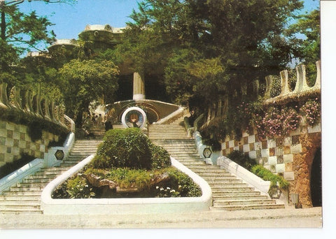 Postal 030318 : Barcelona. Escalinata del Parque Guell