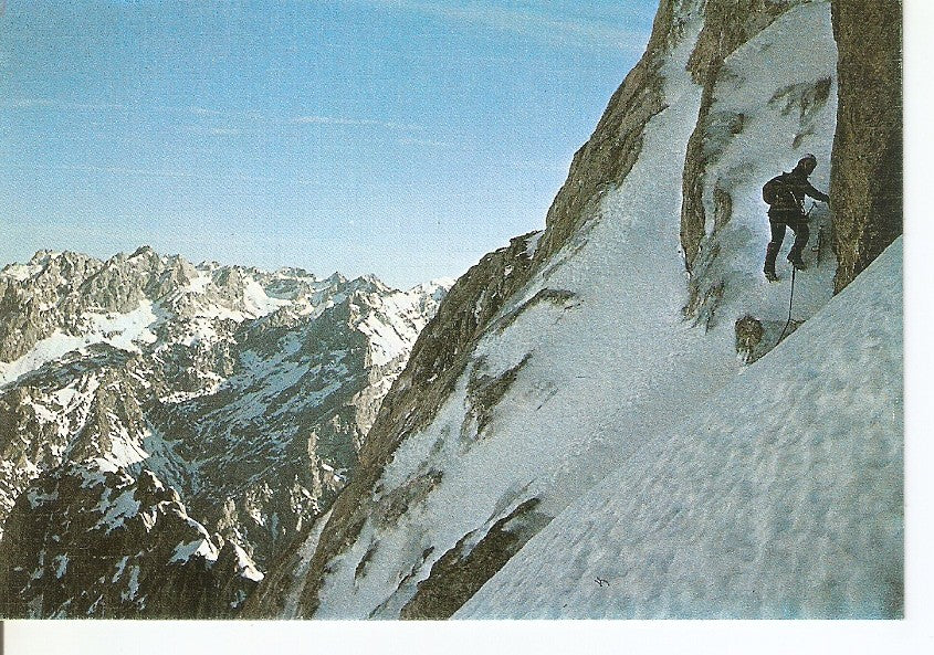 Postal 030373 : Peña Santa de Castilla. Espolon Norte Al fondo Macizo Central. Picos de Europa Cangas de Onis (Asturias)