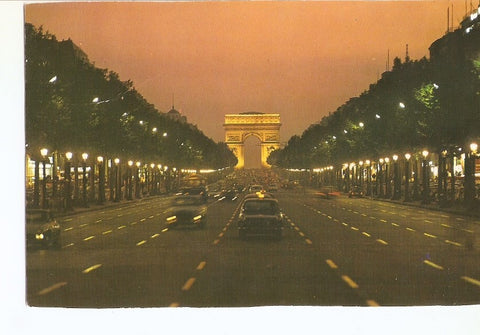 Postal 030701 : Paris la nuit. LAvenue des Champs Elysees et lArc de Triomphe