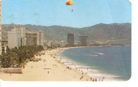Postal 030526 : Vista parcial de la Bahia la Playa Icacos Acapulco Guerrero Mexico