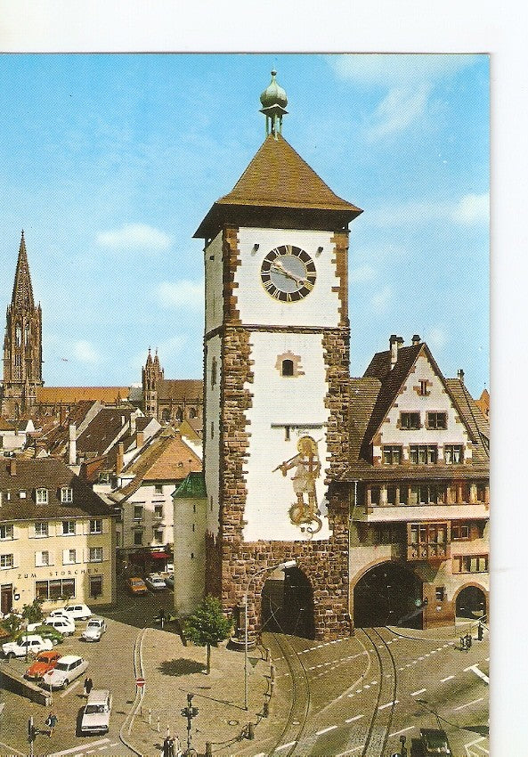 Postal 030639 : Freiburg im Breisgau Schwabentor und Blick zun Munster