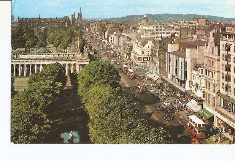 Postal 030716 : Princes Street from the Scott monument Edinburg