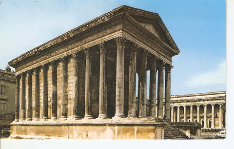 Postal 030801 : Nimes (Gard). La Maison Carree Ce monument de style grec