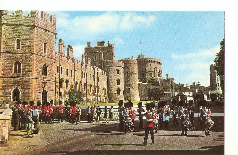 Postal 030926 : Band of the Grenadier Guards Castle Hill Windsor