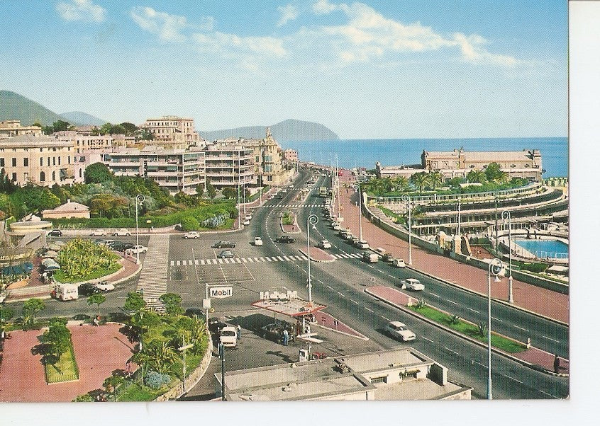 Postal 031041 : Genova. Scorcio panoramico di Corso Italia e Lido