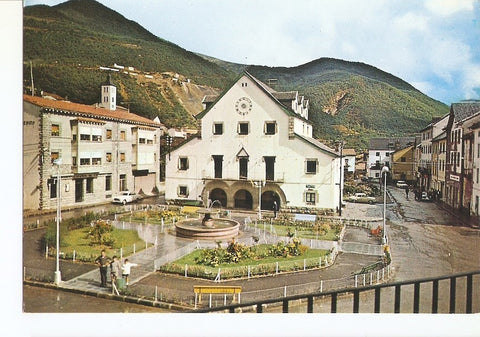 Postal 031052 : Pirineo Aragones. Biescas (Huesca). En la ruta al valle de Tena y a Ordesa