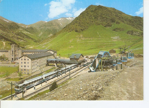 Postal 031072 : Santuari de Nuria (Girona). Moderno tren de cremallera y telecabinas a la residencia