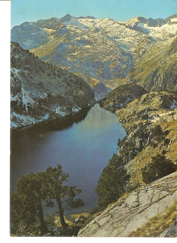 Postal 031152 : Valle de Bohi-Estany negre al fondo Comolo Formo y los Bessiberri