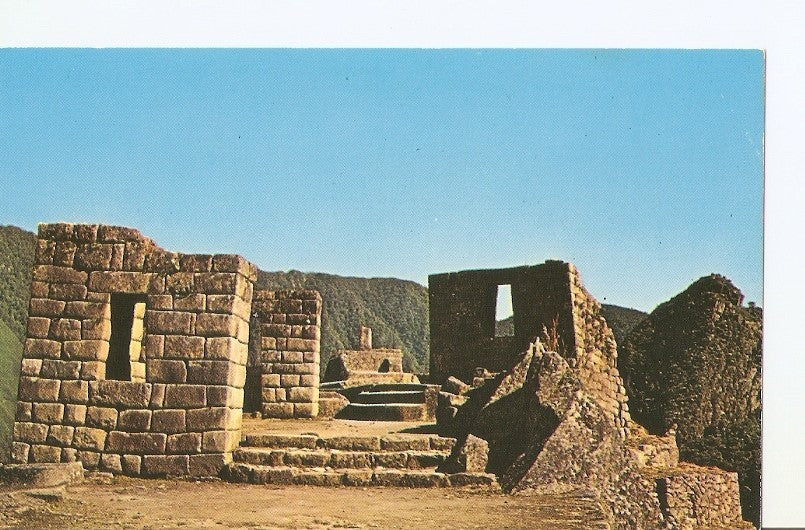 Postal 031341 : Machupicchu. Intihuatana o reloj solar