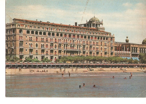 Postal 031352 : Venezia - Lido. Spiaggia dellHotel Excelsior