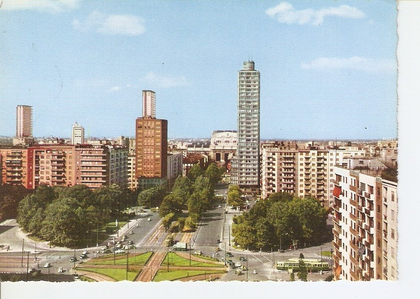 Postal 031385 : Milano. Place de la Republique et nouveaux gratteciels