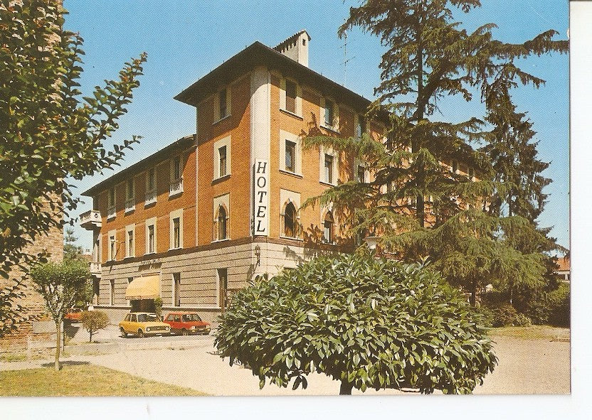 Postal 031483 : Abbiategrasso. Hotel Italia