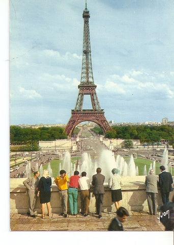 Postal 031549 : 75 - Paris La Tour Eiffel les Jardins du Palais de Chaillot et le Champ de Mars