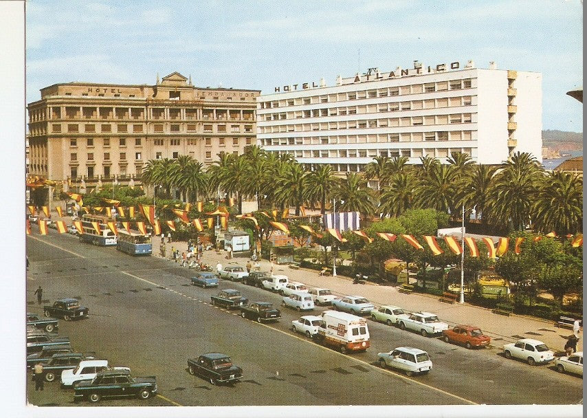 Postal 031664 : La Coruña. Canton grande y jardines de Mendez Nuñez