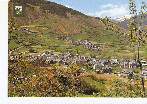 Postal 031676 : Pirineu Catala (Lleida). Vall dAran. Panoramica de Viella. Al llunya Gausac i Casau