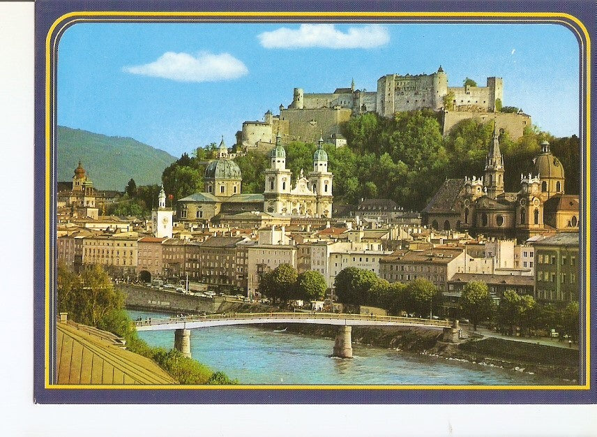 Postal 031682 : Festpielstadt Salzburg The Festival city of Salzburg
