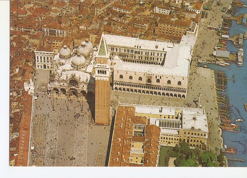 Postal 031760 : Venezia. Place de Saint Marc - Panorama de lavion