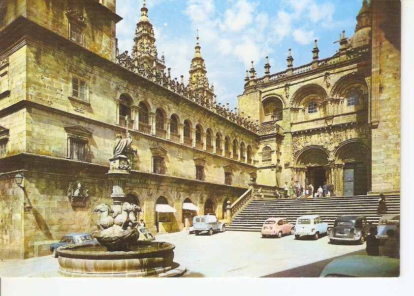 Postal 031846 : Santiago de Compostela. Fuente y fachada de las Platerias