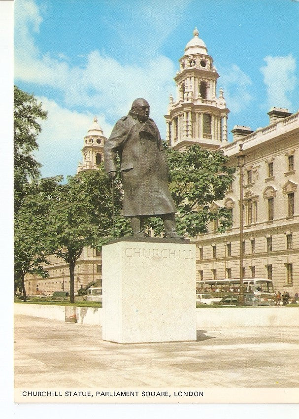 Postal 032037 : Churchill statue Parliament Square London