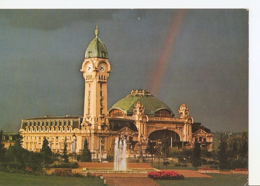 Postal 032038 : Limoges (Haute-Vienne). La gare des Benedictins vue de nuit
