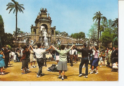 Postal 031956 : Barcelona. Parque de la Ciudadela y sardanas