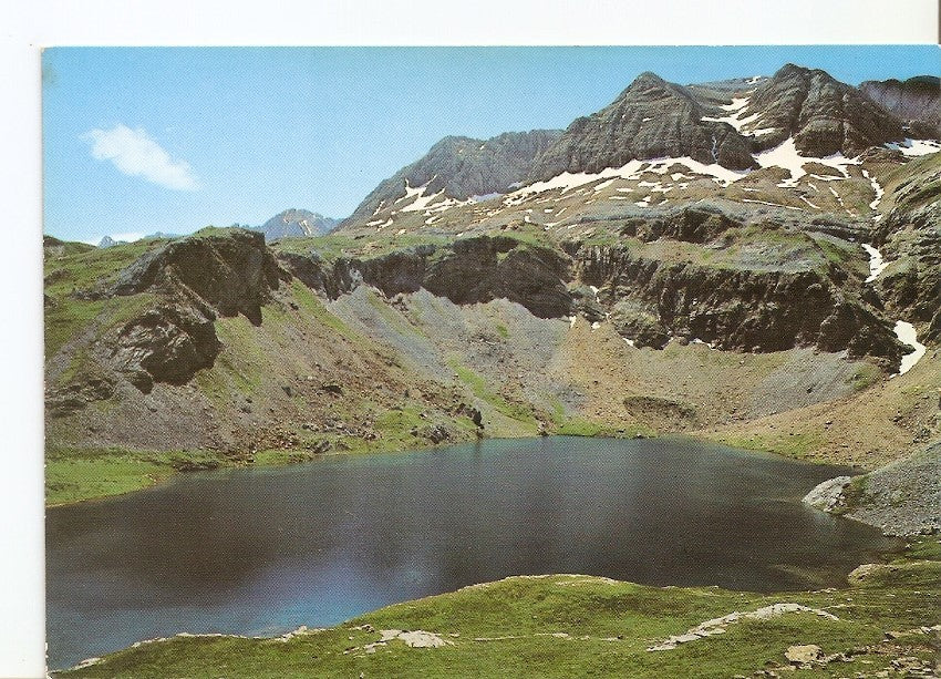 Postal 032076 : Pnaticosa. Pirineo Aragones. Lago Sabocos-al fondo Tendeñera y macizo de Sabocos