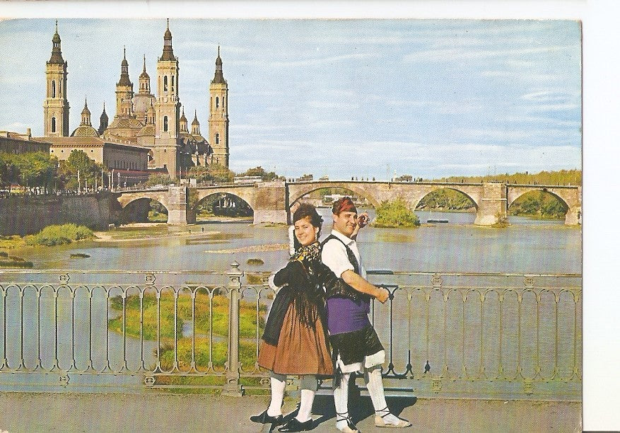Postal 032153 : Zaragoza. Rio Ebro. Puente de Piedra y Basilica del Pilar