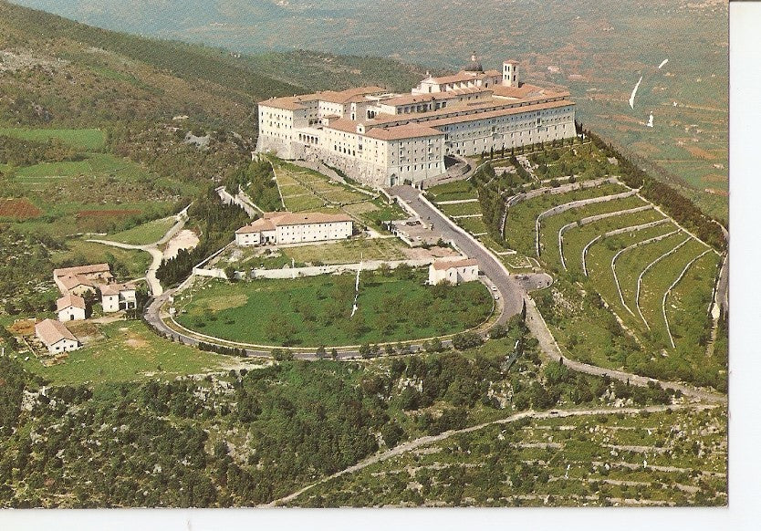 Postal 032169 : Montecassino Abbey - View from the airplane