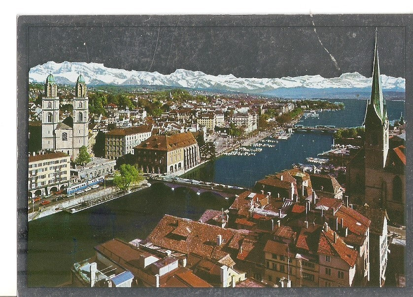 Postal 032211 : Switzerland Zurich mit Grossmunster Wasserkirche Limmat Frauenmunster und den Alpen